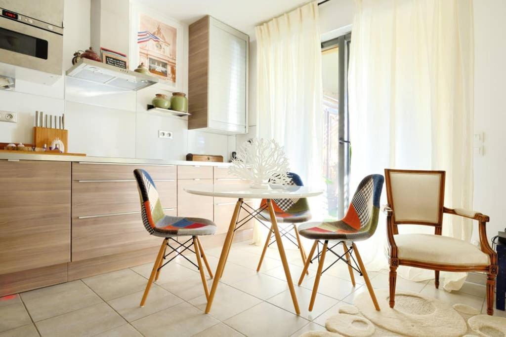 Le Precieux - Superbe Appart Confort Avec Grande Terrasse De 25M2 - Parking Prive Proche Centre Ville D'Aix En Provence - Hopital Hpp - Creps Aix-en-Provence Exteriér fotografie